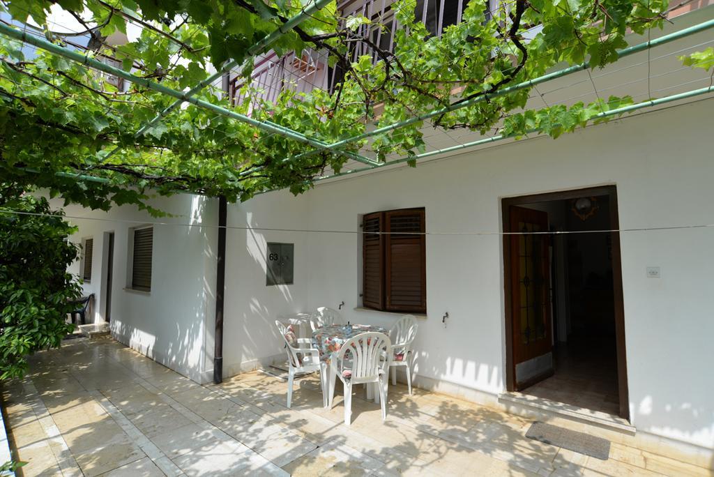 Apartment Near The Sea 650 Rabac Exterior foto